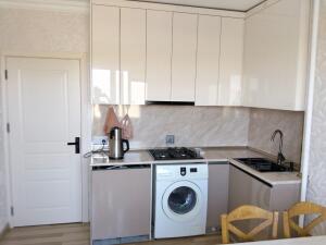 Bakı, köhnə tikili 2 otaqlı, satılır, 62 m²  , Yasamal rayonu, Yeni Yasamal qəs.