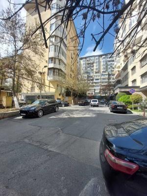 Bakı, yeni tikili 4 otaqlı, satılır, 188 m²  , Yasamal rayonu, Yasamal qəs.