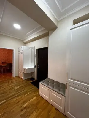 2 комната новостройка, арендовать, 70 m², Бакы, Низами рајону, 8-ҹи километр