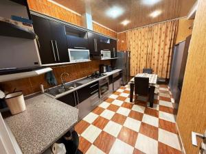Bakı, yeni tikili 4 otaqlı, satılır, 156 m²  , Nizami rayonu