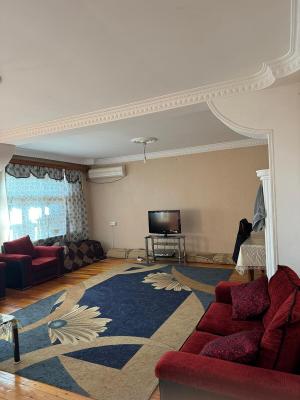 Bakı, köhnə tikili 5 otaqlı, satılır, 100 m²  , Xətai rayonu, Əhmədli