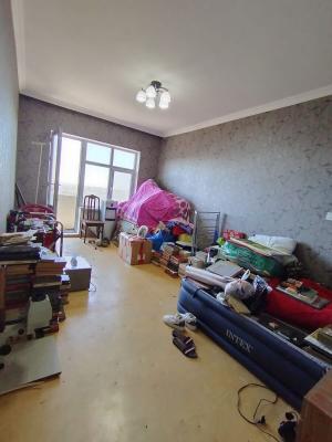Bakı, köhnə tikili 4 otaqlı, satılır, 115 m²  , Binəqədi rayonu, 9-cu mikrorayon