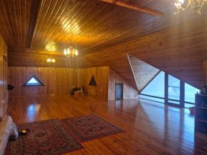Bakı, həyət evi 7 otaqlı, satılır, 850 m² , 20 sot , Səbail rayonu, Badamdar qəs.