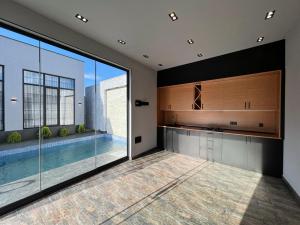 Bakı, həyət evi 4 otaqlı, satılır, 170 m² , 4 sot , Xəzər rayonu, Mərdəkan
