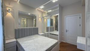 Bakı, yeni tikili 2 otaqlı, satılır, 76 m²  , Xətai rayonu