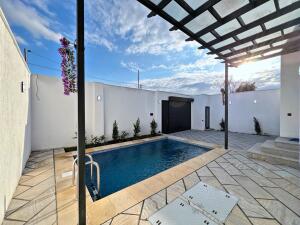 Bakı, həyət evi 4 otaqlı, satılır, 130 m² , 2.3 sot , Xəzər rayonu, Şüvəlan