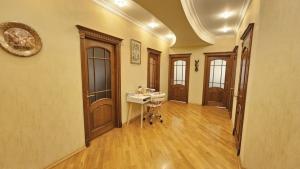 Bakı, yeni tikili 3 otaqlı, satılır, 120 m²  , Yasamal rayonu, Yeni Yasamal qəs.