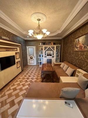 Bakı, yeni tikili 4 otaqlı, satılır, 192 m²  , Nəsimi rayonu
