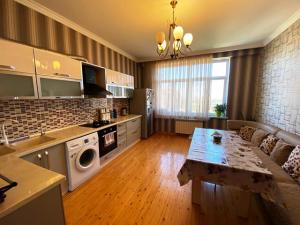 Bakı, yeni tikili 2 otaqlı, satılır, 109 m²  , Nizami rayonu