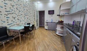 Bakı, yeni tikili 3 otaqlı, satılır, 162 m²  , Nərimanov rayonu