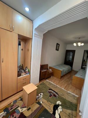 Bakı, köhnə tikili 3 otaqlı, satılır, 125 m²  , Sabunçu rayonu, Bakıxanov qəs.