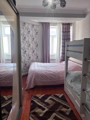 Bakı, yeni tikili 2 otaqlı, satılır, 60 m²  , Yasamal rayonu, Yeni Yasamal qəs.