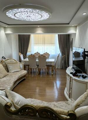 Bakı, köhnə tikili 3 otaqlı, satılır, 80 m²  , Yasamal rayonu