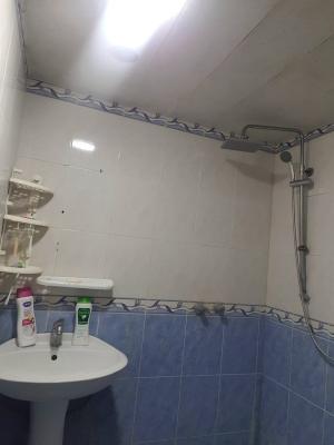 Bakı, köhnə tikili 1 otaqlı, satılır, 50 m²  , Nəsimi rayonu, 5-ci mikrorayon