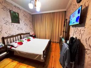 Bakı, köhnə tikili 3 otaqlı, satılır, 3 m²  , Nizami rayonu, 8-ci kilometr