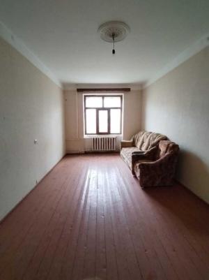 Bakı, köhnə tikili 2 otaqlı, satılır, 60 m²  , Xətai rayonu, H.Aslanov qəs.