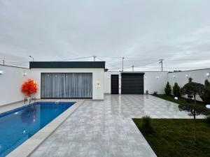Bakı, həyət evi 4 otaqlı, satılır, 180 m² , 4 sot , Xəzər rayonu, Mərdəkan