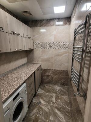 Bakı, yeni tikili 3 otaqlı, satılır, 120 m²  , Səbail rayonu, Bayıl qəs.