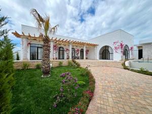 Bakı, həyət evi 4 otaqlı, satılır, 200 m² , 6 sot , Xəzər rayonu, Mərdəkan