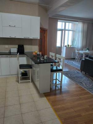 Bakı, yeni tikili 3 otaqlı, satılır, 75 m²  , Nizami rayonu