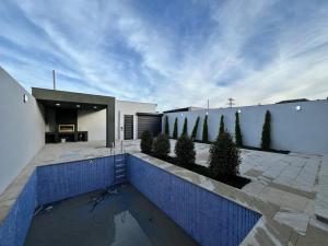 Bakı, bağ/həyət evi 4 otaqlı, satılır, 150 m² , 3 sot , Xəzər rayonu, Şüvəlan