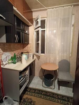 Bakı, köhnə tikili 2 otaqlı, satılır, 47 m²  , Yasamal rayonu, Yeni Yasamal qəs.