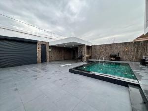 Bakı, həyət evi 4 otaqlı, satılır, 250 m² , 4 sot , Xəzər rayonu, Mərdəkan