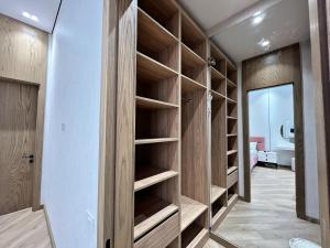 Bakı, həyət evi 5 otaqlı, satılır, 250 m² , 6 sot , Xəzər rayonu, Mərdəkan
