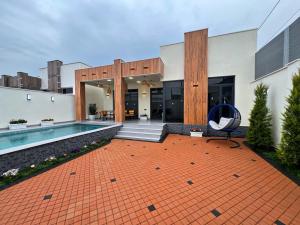 Bakı, həyət evi 4 otaqlı, satılır, 160 m² , 3 sot , Xəzər rayonu, Şüvəlan