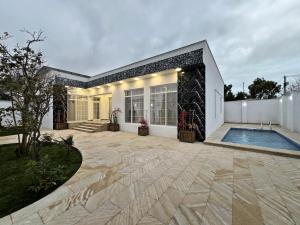 Bakı, bağ/həyət evi 4 otaqlı, satılır, 220 m² , 4.3 sot , Xəzər rayonu, Şüvəlan