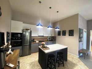 Bakı, həyət evi 3 otaqlı, satılır, 120 m² , 4 sot , Xəzər rayonu, Mərdəkan