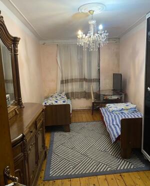 Bakı, köhnə tikili 3 otaqlı, satılır, 70 m²  , Nərimanov rayonu