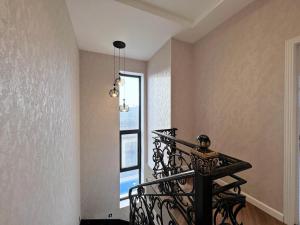 Bakı, həyət evi 5 otaqlı, satılır, 250 m² , 6 sot , Xəzər rayonu, Şüvəlan