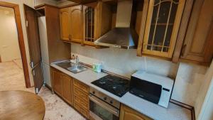 Bakı, köhnə tikili 2 otaqlı, günlük kirayə, 75 m²  , Səbail rayonu