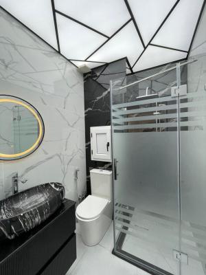 Bakı, köhnə tikili 3 otaqlı, satılır, 68 m²  , Binəqədi rayonu, 8-ci mikrorayon