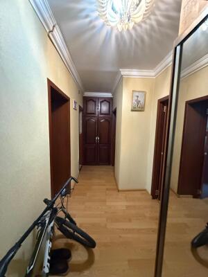 Bakı, köhnə tikili 3 otaqlı, satılır, 70 m²  , Suraxanı rayonu, Qaraçuxur qəs.