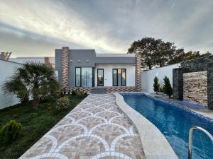 Bakı, həyət evi 4 otaqlı, satılır, 170 m² , 4 sot , Xəzər rayonu, Şüvəlan