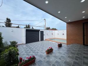 Bakı, həyət evi 4 otaqlı, satılır, 150 m² , 3.2 sot , Xəzər rayonu, Şüvəlan