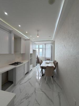 Bakı, yeni tikili 3 otaqlı, satılır, 120 m²  , Yasamal rayonu