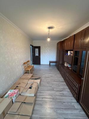 Bakı, köhnə tikili 3 otaqlı, satılır, 75 m²  , Suraxanı rayonu, Yeni Günəşli qəs.