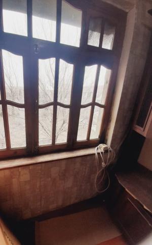 Sumqayıt, köhnə tikili 2 otaqlı, satılır, 48 m²  , 5-ci mikrorayon