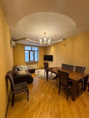 Bakı, yeni tikili 2 otaqlı, satılır, 75 m²  , Yasamal rayonu, Yasamal qəs.