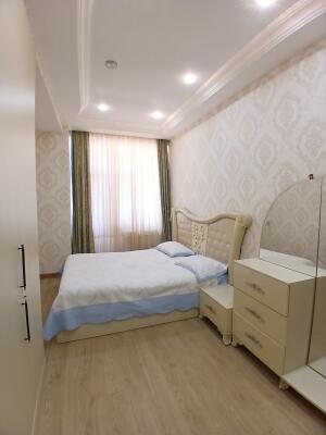 Xırdalan, yeni tikili 3 otaqlı, satılır, 95 m²  