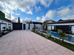 Bakı, həyət evi 5 otaqlı, satılır, 200 m² , 4 sot , Xəzər rayonu, Şüvəlan