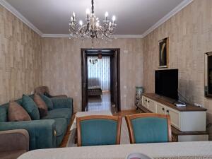 Bakı, köhnə tikili 3 otaqlı, satılır, 85 m²  , Nizami rayonu, 8-ci kilometr