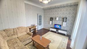 Bakı, yeni tikili 3 otaqlı, günlük kirayə, 130 m²  , Səbail rayonu