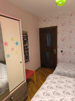 Bakı, köhnə tikili 3 otaqlı, satılır, 75 m²  , Xətai rayonu, Əhmədli