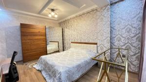 Bakı, yeni tikili 2 otaqlı, kirayə, 90 m²  , Xətai rayonu