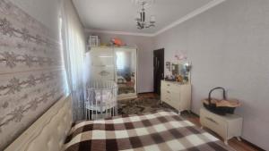 Bakı, köhnə tikili 3 otaqlı, satılır, 90 m²  , Xəzər rayonu, Buzovna