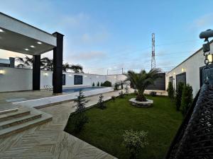 Bakı, bağ/həyət evi 4 otaqlı, satılır, 160 m² , 4.5 sot , Xəzər rayonu, Şüvəlan